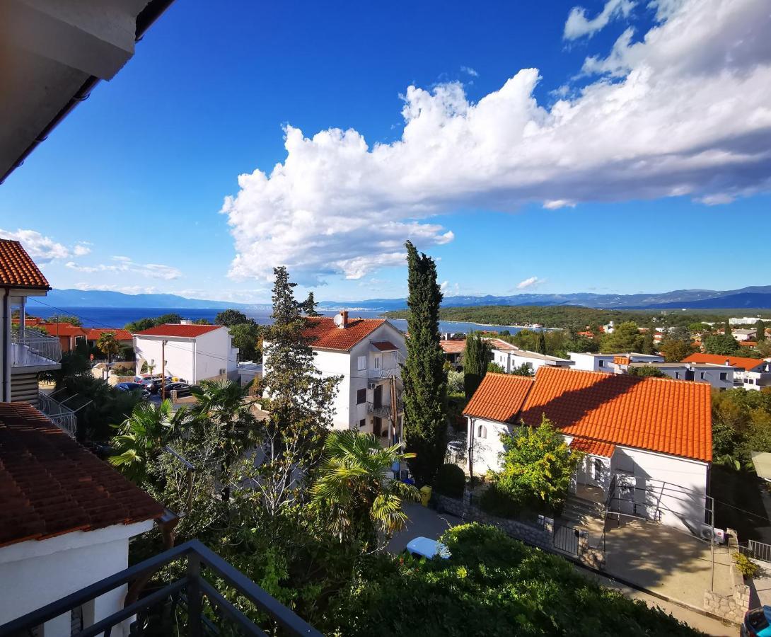 Apartment Dasek II, Njivice Exterior foto